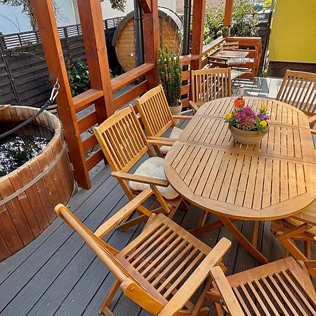 Peter Dock Boutique Villa Кестхей Экстерьер фото