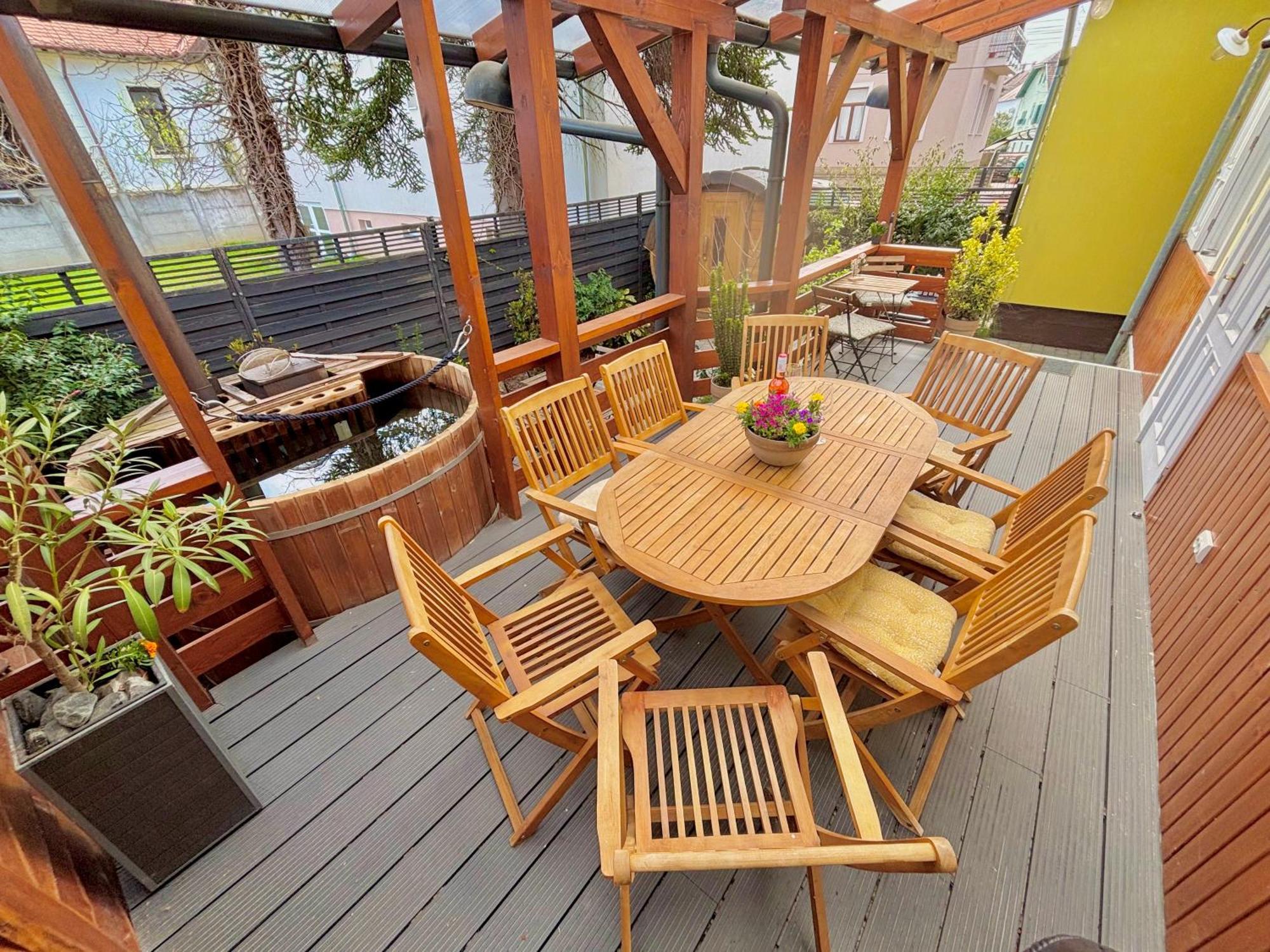 Peter Dock Boutique Villa Кестхей Экстерьер фото