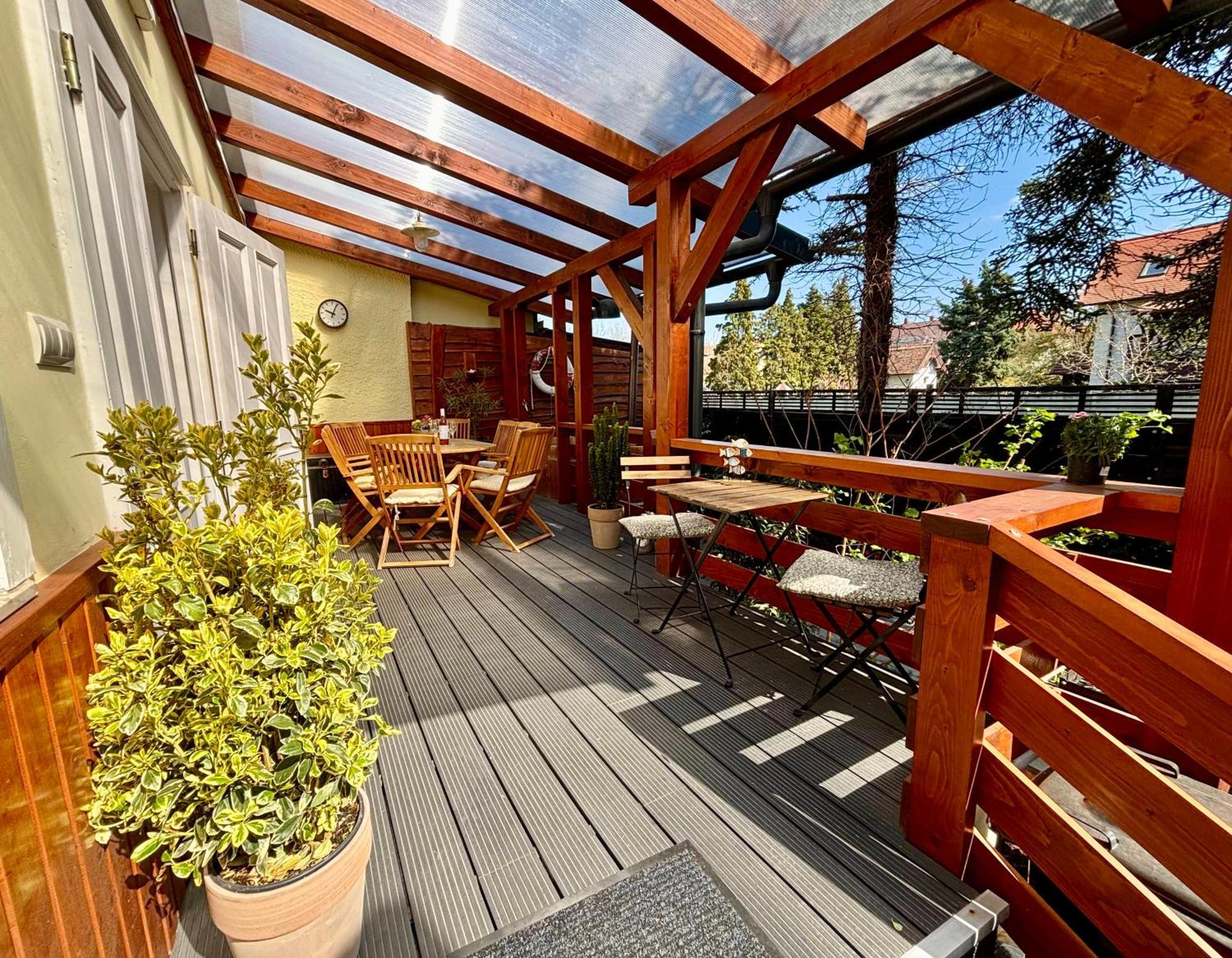 Peter Dock Boutique Villa Кестхей Экстерьер фото